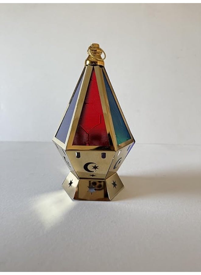 فانوس رمضان معدني مزخرف بضوء ليد متغير اللون ولمسة نهائية ذهبية، تصميم قمر ونجوم - Image 3